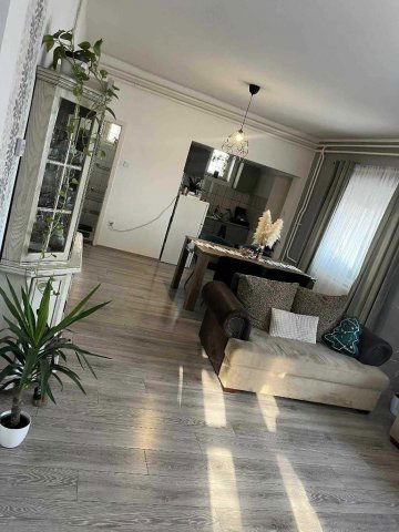 Eladó családi ház, Albertirsán 75 M Ft, 3 szobás