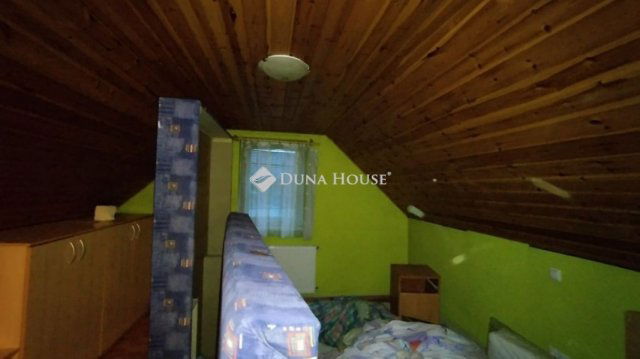 Eladó mezogazdasagi ingatlan, Pécelen 35 M Ft, 3 szobás