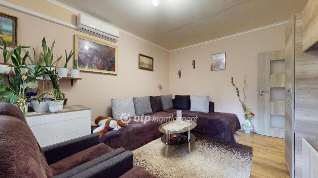 Eladó téglalakás, Miskolcon 33.9 M Ft, 2 szobás