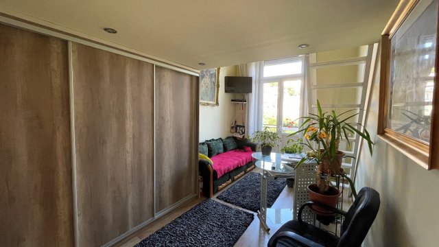 Eladó téglalakás, Budapesten, XII. kerületben 115 M Ft