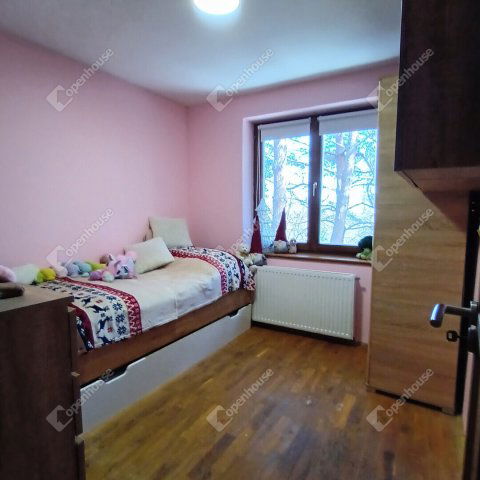 Eladó családi ház, Sopronban 175 M Ft, 5 szobás