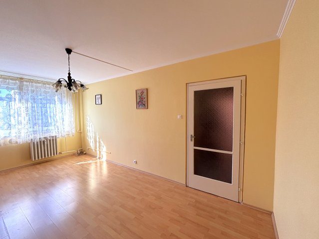 Eladó panellakás, Budapesten, III. kerületben 71.9 M Ft, 2 szobás