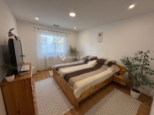 Eladó családi ház, Budapesten, XVII. kerületben 159 M Ft