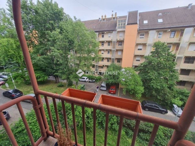 Eladó panellakás, Budapesten, XIV. kerületben 63.1 M Ft
