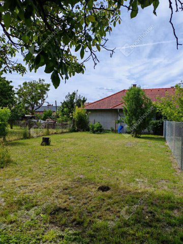 Eladó ikerház, Gyömrőn 33.5 M Ft, 1 szobás