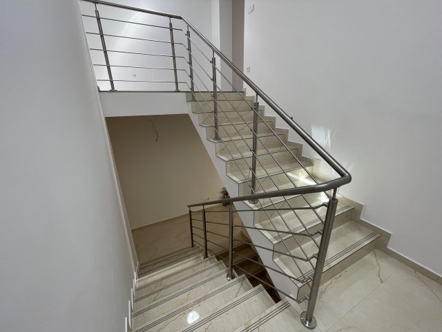 Eladó családi ház, Debrecenben 165 M Ft, 3 szobás