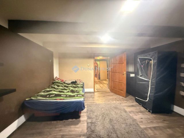 Eladó családi ház, Tárnokon 58 M Ft, 4 szobás