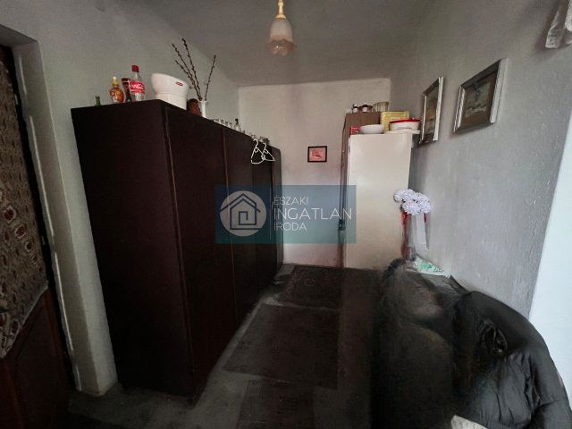 Eladó családi ház, Bánhorvátiban 8.5 M Ft, 3 szobás