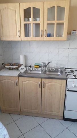 Kiadó panellakás, albérlet, Kecskeméten, Muraközy János utcában