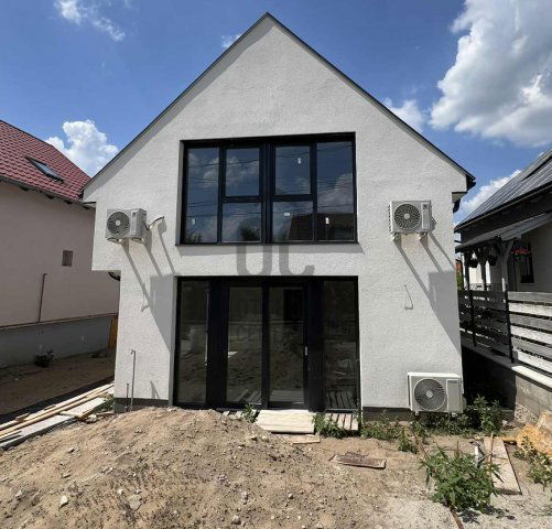 Eladó ikerház, Fóton 119.99 M Ft, 4 szobás