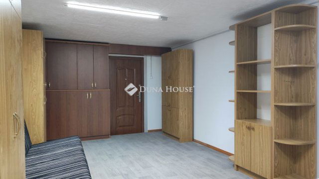 Kiadó téglalakás, albérlet, Gyálon 135 E Ft / hó, 1 szobás