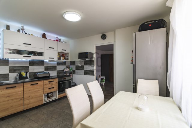 Eladó családi ház, Budapesten, IV. kerületben 80 M Ft