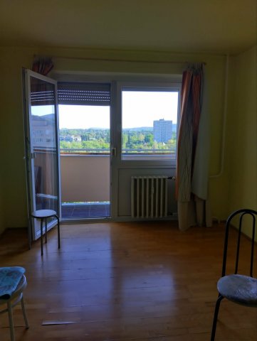 Eladó panellakás, Budapesten, III. kerületben, Margitliget utcában