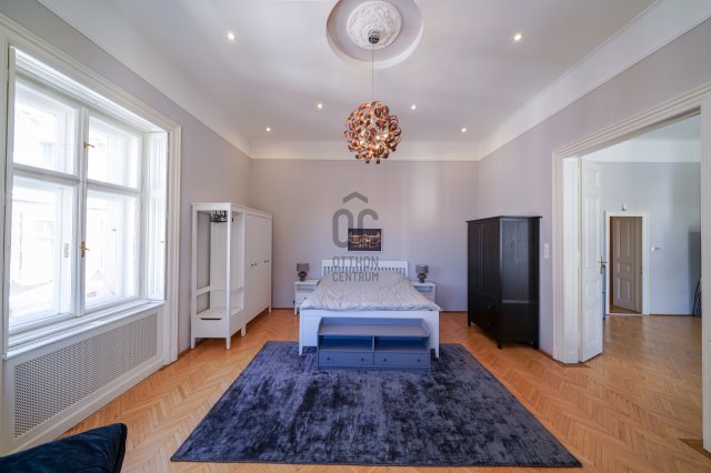 Eladó téglalakás, Budapesten, VI. kerületben 211.75 M Ft