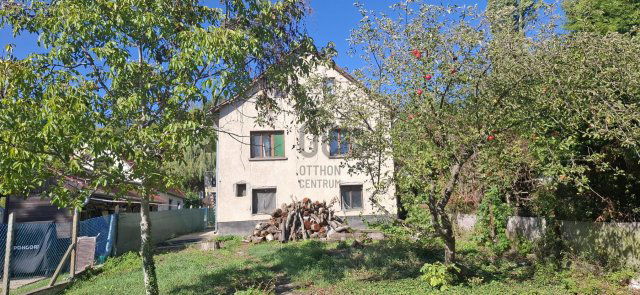 Eladó családi ház, Balatonkenesén, Ágnes utcában 62.7 M Ft