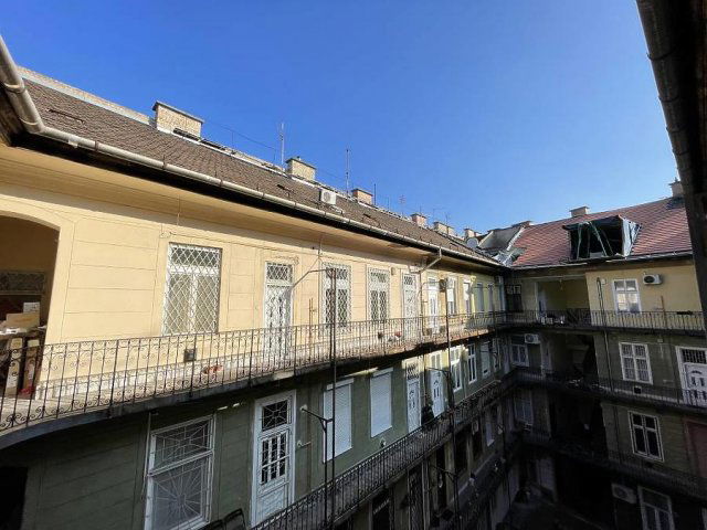 Eladó téglalakás, Budapesten, VII. kerületben, Dob utcában