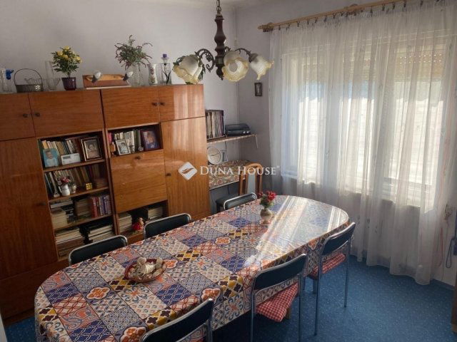 Eladó családi ház, Pécsváradon 49.9 M Ft, 4 szobás