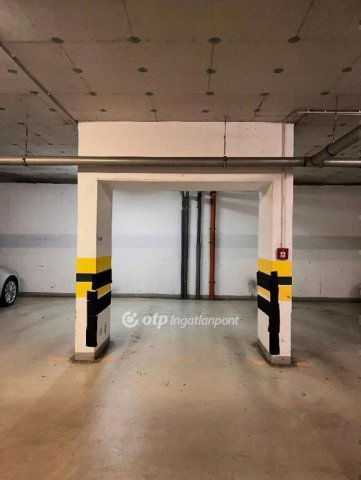 Eladó téglalakás, Budapesten, VIII. kerületben 82 M Ft, 2 szobás