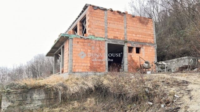 Eladó családi ház, Szentendrén 86 M Ft, 5 szobás