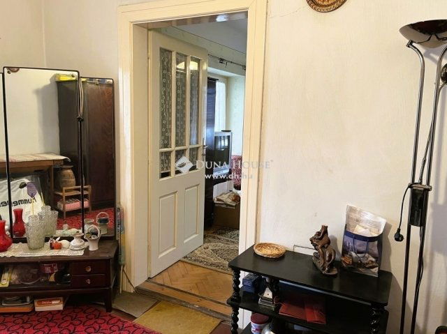Eladó családi ház, Bugyin 35 M Ft, 2 szobás