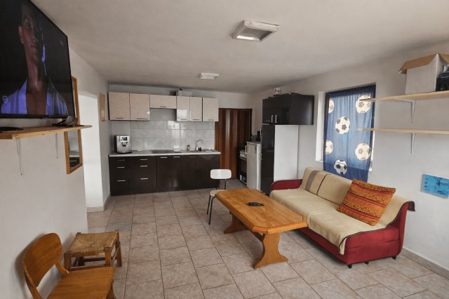 Eladó családi ház, Sásdon 67 M Ft, 4+2 szobás