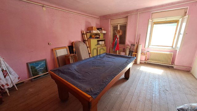 Eladó családi ház, Nagykőrösön, Kecskeméti úton 64.9 M Ft
