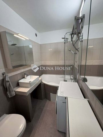 Eladó panellakás, Budapesten, IV. kerületben, Pozsonyi utcában