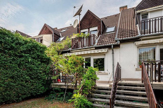 Eladó sorház, Budapesten, X. kerületben 127.9 M Ft, 5 szobás