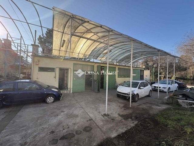 Eladó ipari ingatlan, Budapesten, XVIII. kerületben 69.9 M Ft
