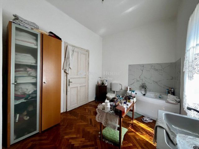 Eladó családi ház, Barcson 100 M Ft, 2 szobás