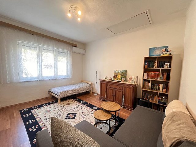 Eladó családi ház, Budapesten, III. kerületben 139.9 M Ft