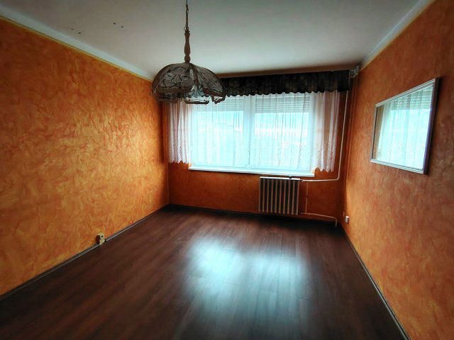 Eladó panellakás, Székesfehérvárott 45.9 M Ft, 2 szobás