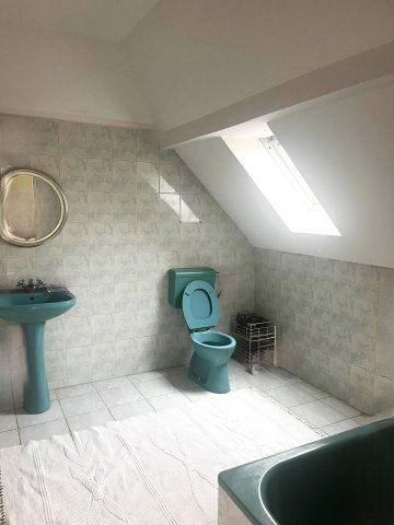 Kiadó családi ház, albérlet, Gödöllőn 550 E Ft / hó