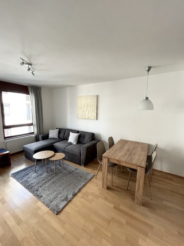 Kiadó téglalakás, albérlet, VI. kerületben, Szinyei Merse utcában