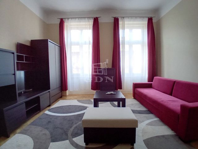 Eladó téglalakás, Budapesten, VIII. kerületben 52 M Ft, 1 szobás