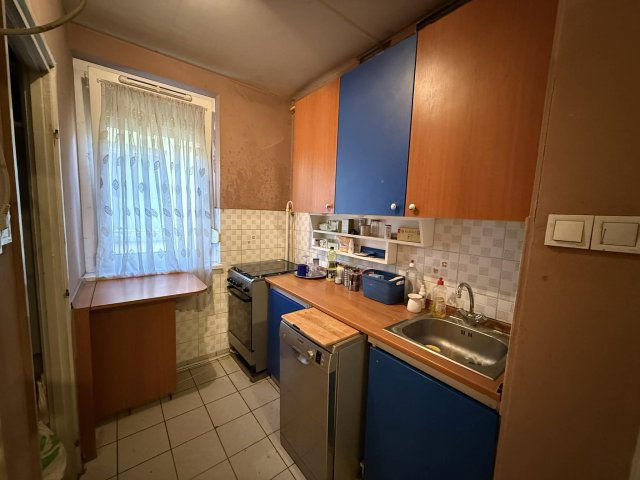 Eladó panellakás, Kecskeméten 47.5 M Ft, 3 szobás