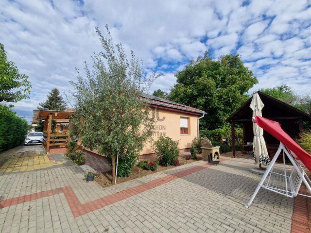 Eladó családi ház, Gyömrőn 103 M Ft, 3 szobás