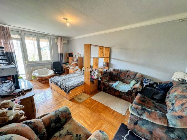 Eladó téglalakás, Budapesten, X. kerületben 65 M Ft, 2 szobás