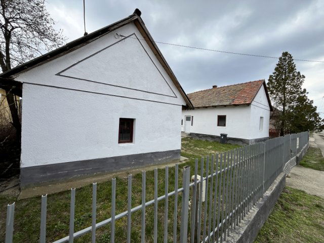 Eladó családi ház, Hernádon 22 M Ft, 1 szobás