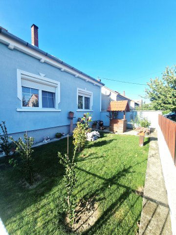 Eladó családi ház, Hegyeshalomban 93 M Ft, 3+1 szobás