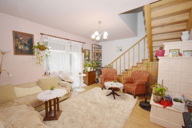 Eladó családi ház, Debrecenben 99 M Ft, 4 szobás