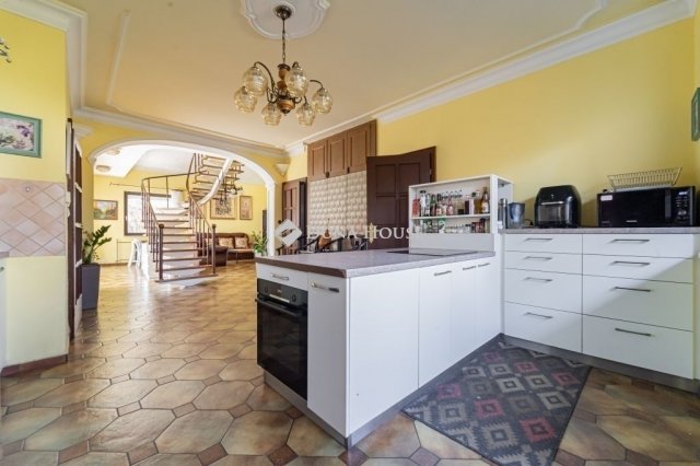 Eladó ikerház, Budapesten, III. kerületben 239 M Ft, 6 szobás