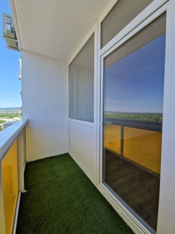 Eladó téglalakás, Pécsett 59.8 M Ft, 3+1 szobás