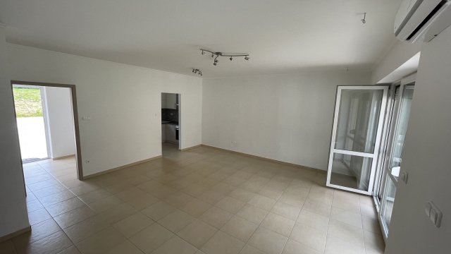 Kiadó téglalakás, albérlet, Győrött 330 E Ft / hó, 4 szobás