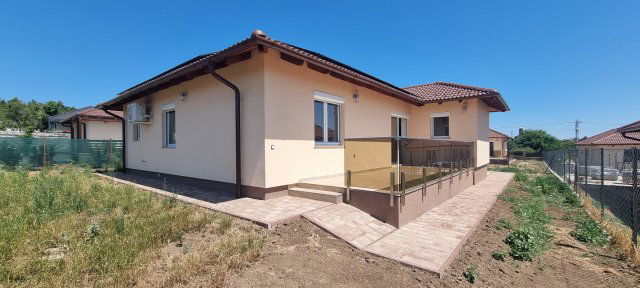 Eladó családi ház, Érden 189.9 M Ft, 5 szobás