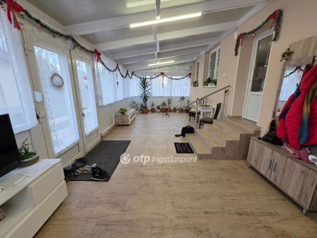 Eladó családi ház, Nagyhegyesen 80 M Ft, 2 szobás