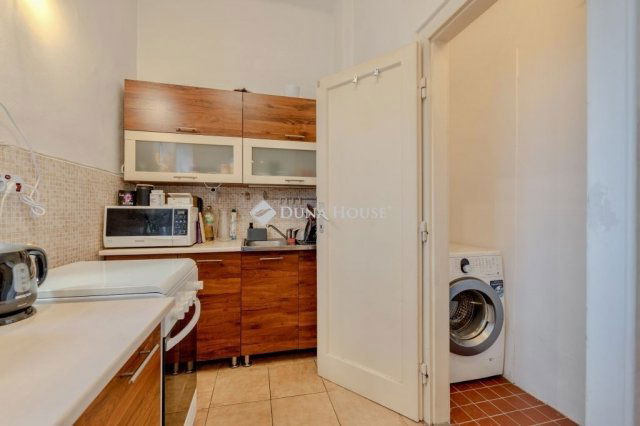 Eladó téglalakás, Budapesten, XIII. kerületben 63 M Ft, 1 szobás