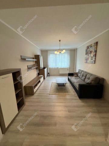 Kiadó panellakás, albérlet, Győrött 180 E Ft / hó, 2 szobás