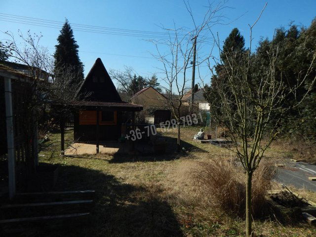 Eladó nyaraló, Tatabányán 16.9 M Ft, 1 szobás