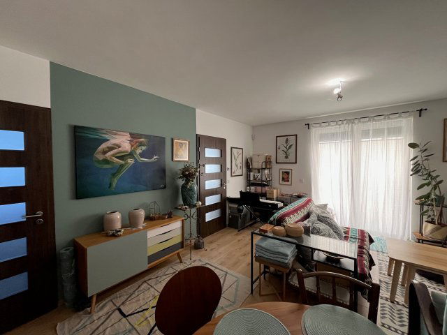 Eladó téglalakás, Velencén 98.4 M Ft, 1+3 szobás